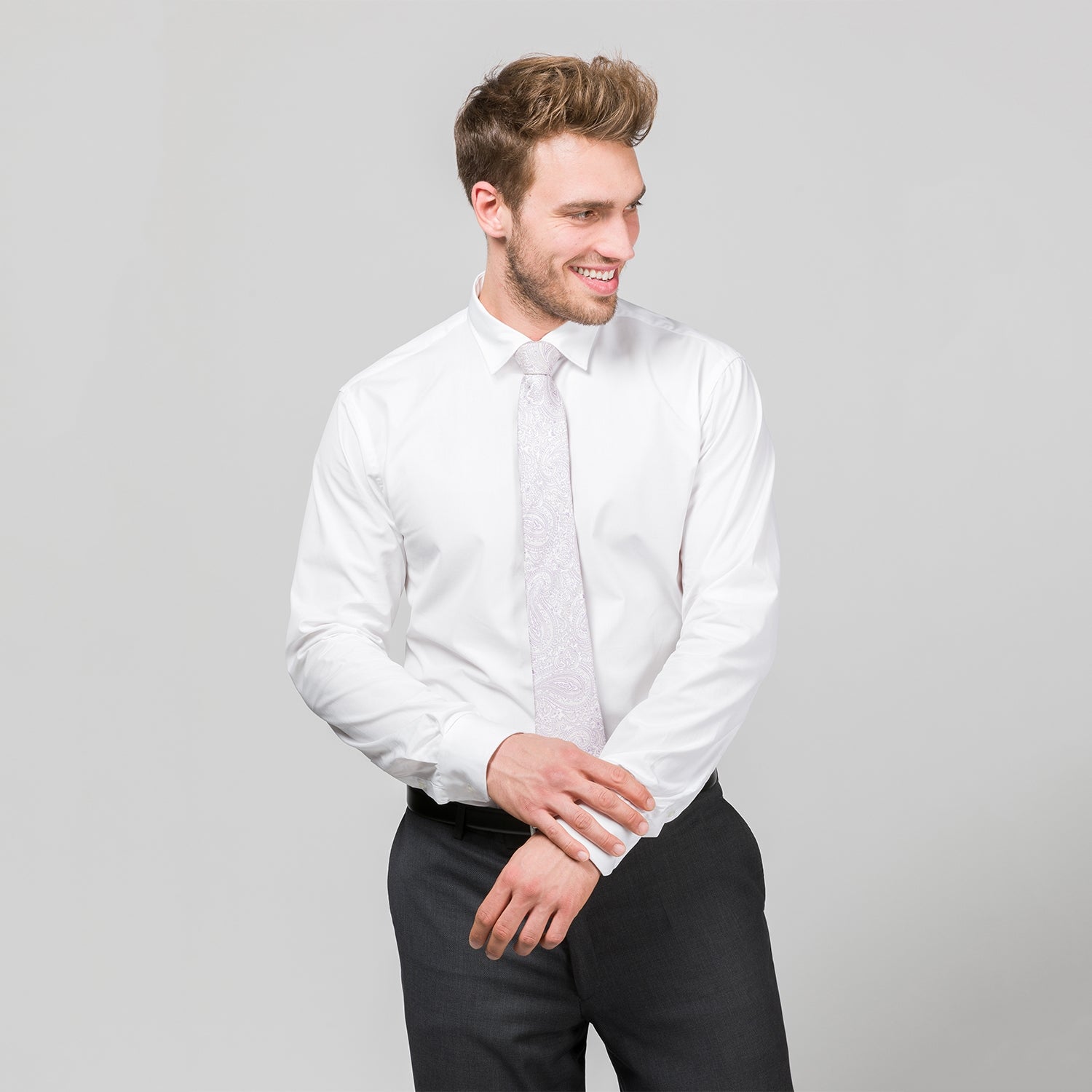 Tolles Herren Hemd für grosse Männer mit extra langem Arm 72 cm und Überlänge von RIESENHEMD