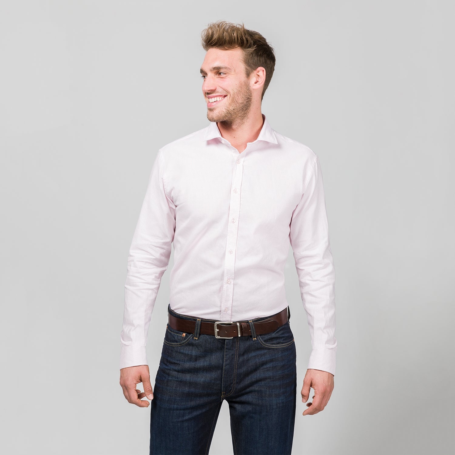 Tolles Hemd für grosse Herren mit extra langem Arm 72 cm und Überlänge von RIESENHEMD