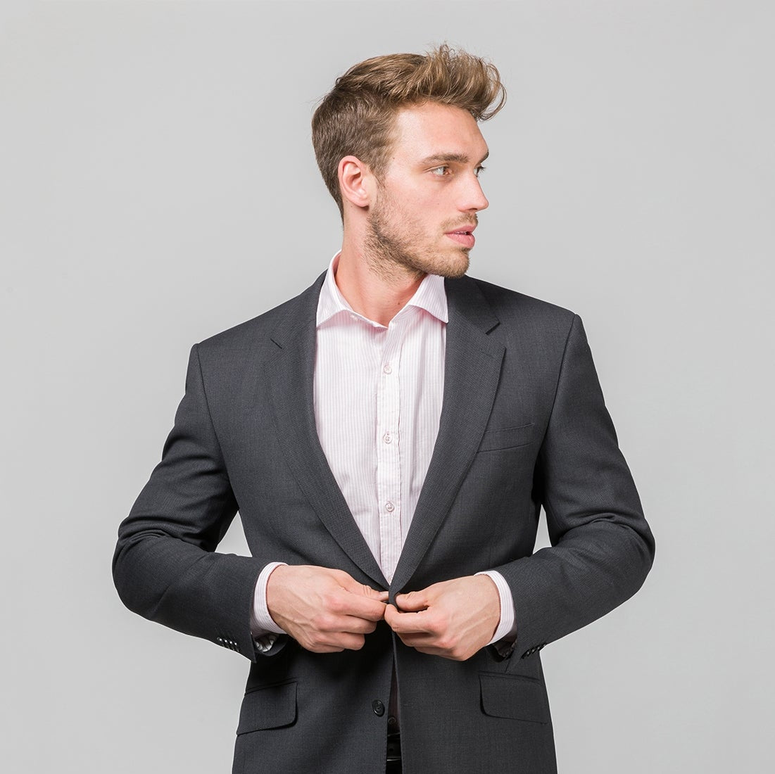 Tolles Hemd für grosse Herren mit extra langem Arm 72 cm und Überlänge von RIESENHEMD