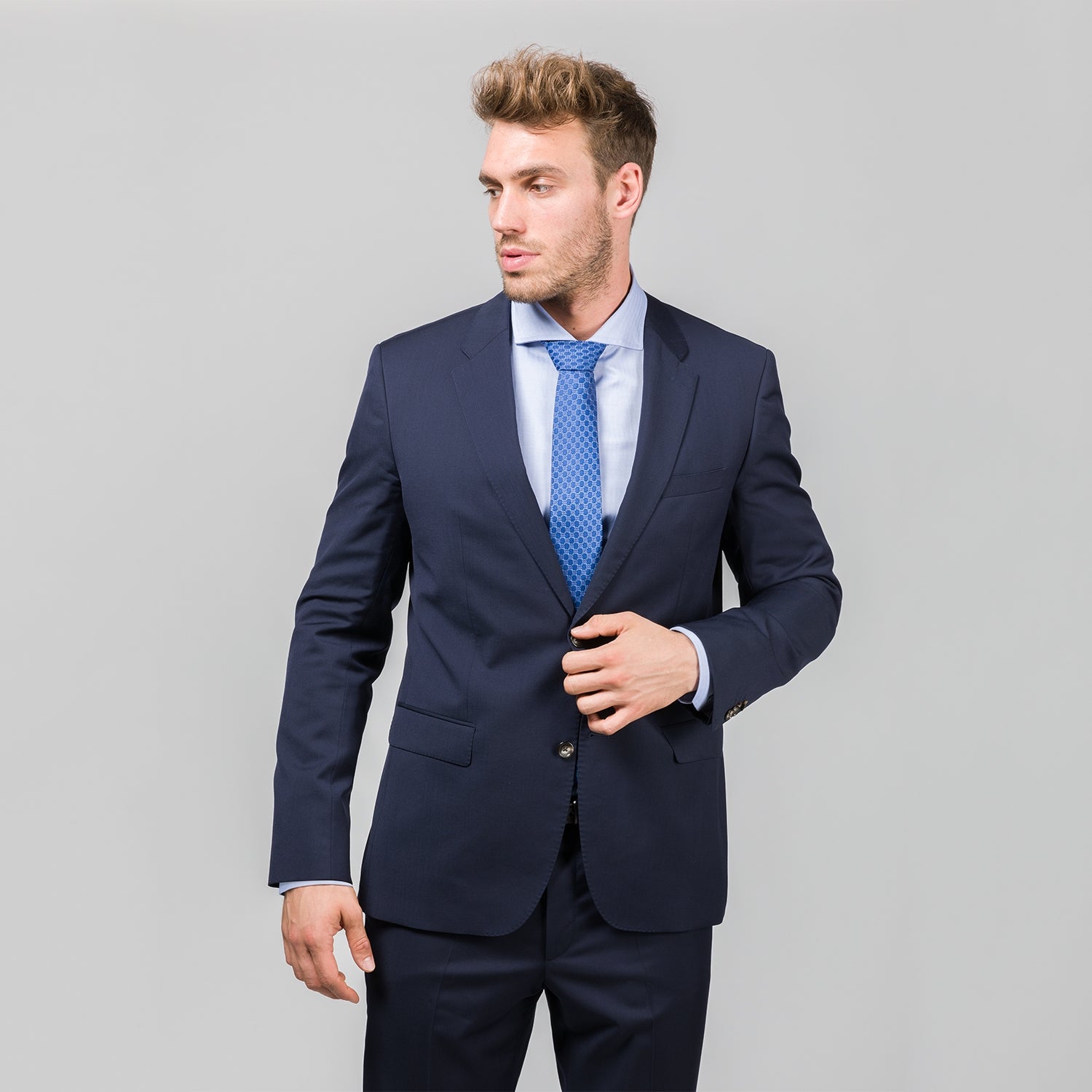 Tolles Hemd für grosse Herren mit extra langem Arm 72 cm und Überlänge von RIESENHEMD